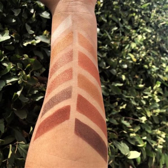 HOT FIRE ‘12’ Shadow Palette ‎️‍🔥‎️‍🔥 - Picture 4 of 4